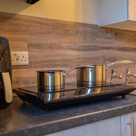 Stanwick Studio, Cosy Country Studio, Sleeps 4, Parking, Wifi Экстерьер фото