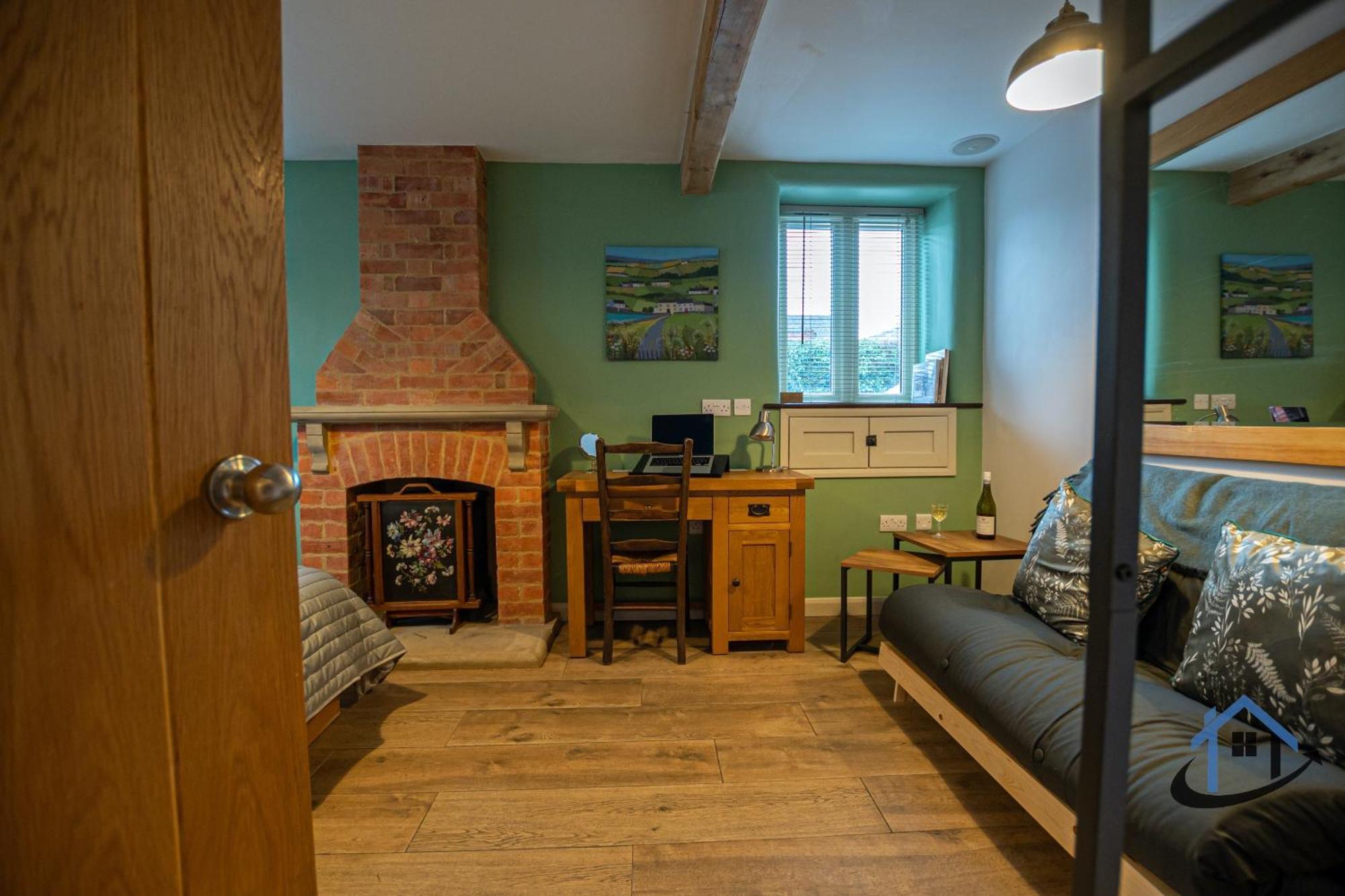 Stanwick Studio, Cosy Country Studio, Sleeps 4, Parking, Wifi Экстерьер фото